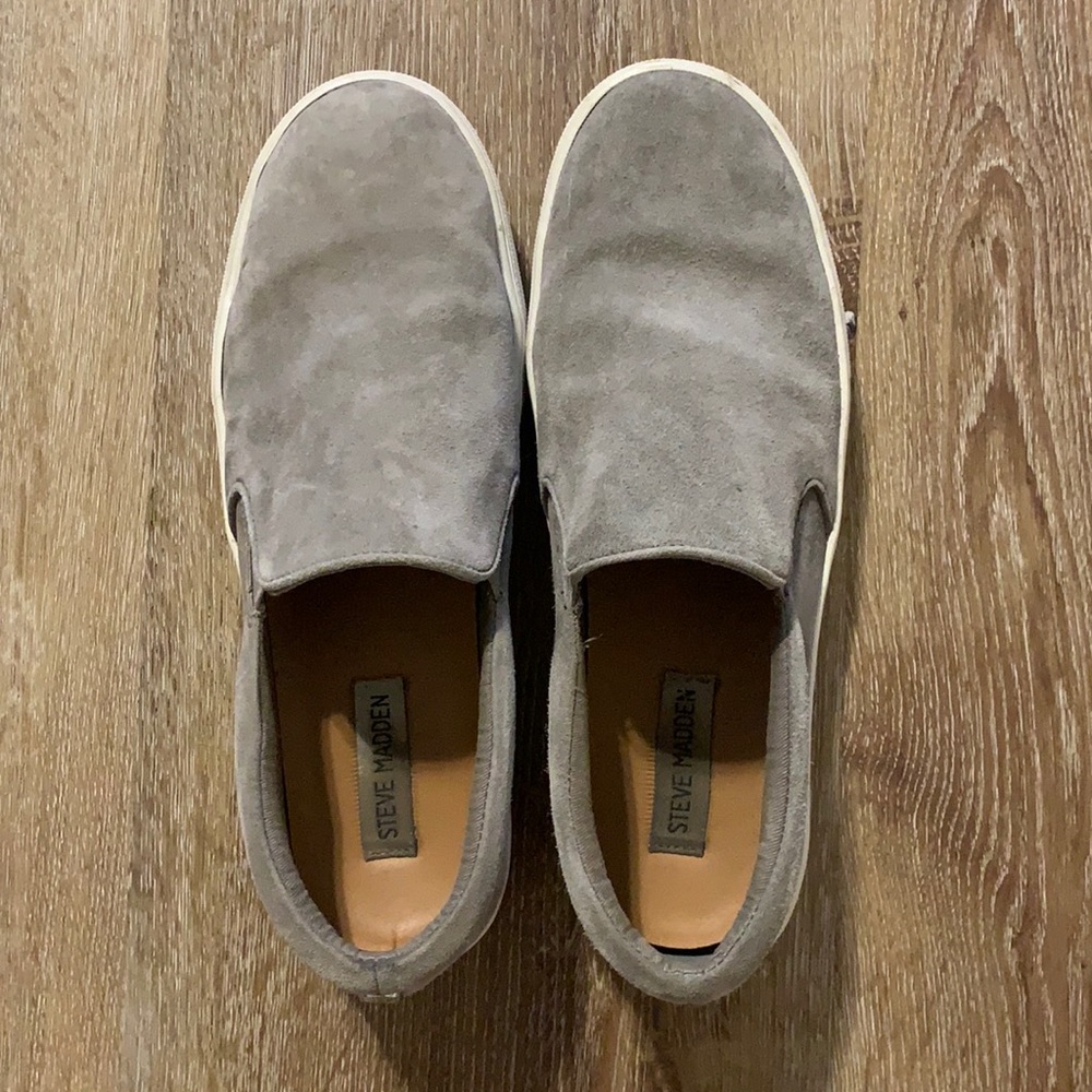 Steve Madden gray suede sneakers